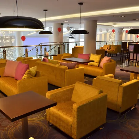 Hotel Victoria & 4*