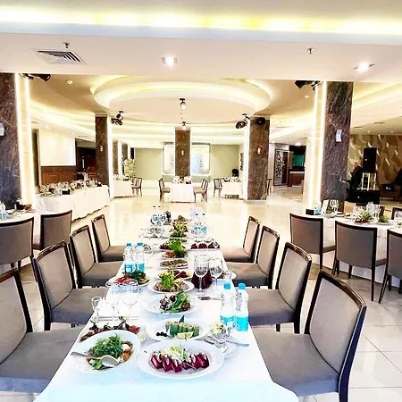 Victoria & Hotel 4*