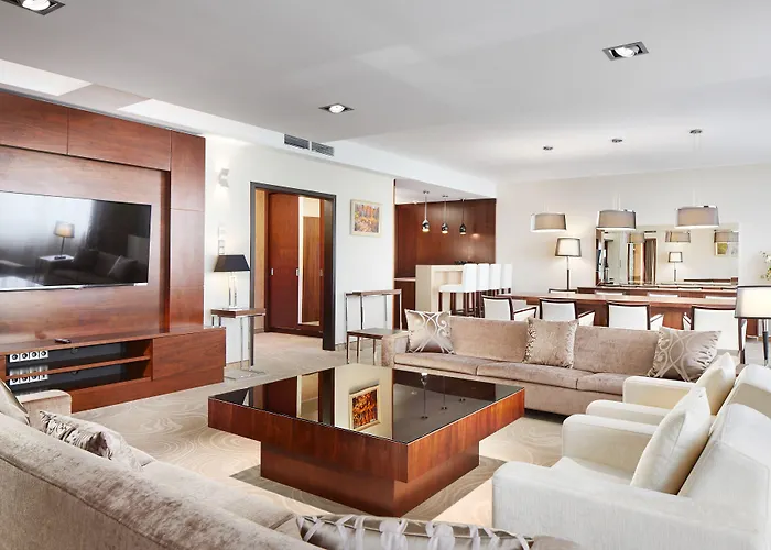 Victoria & Мінськ