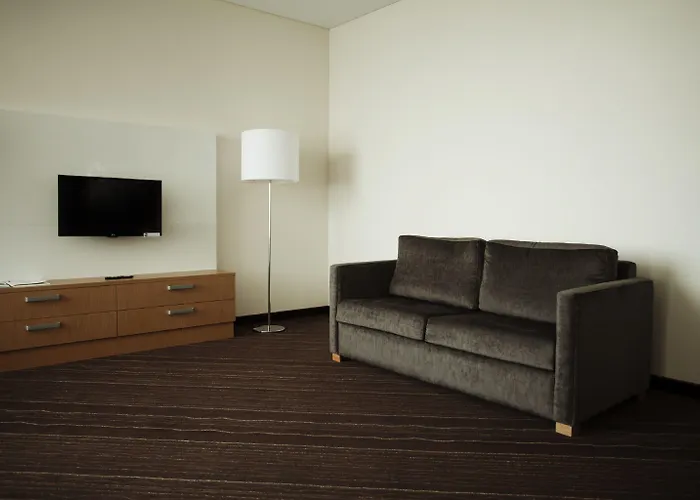 Victoria & Готель