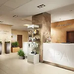 Victoria & 4* Minsk