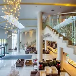 Hotel Victoria &