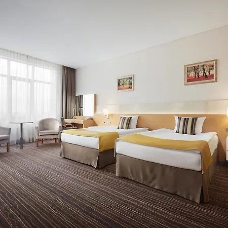 Hotel Victoria &