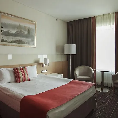 Victoria & Hotel Minsk