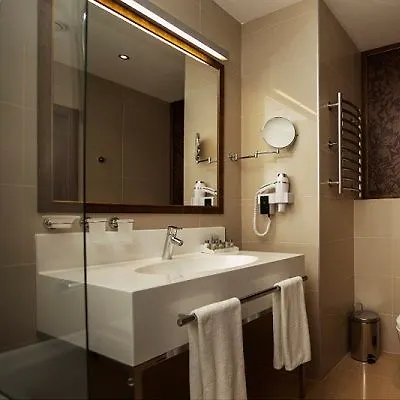 Victoria & 4* Minsk
