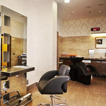 Victoria & Hotell 4*